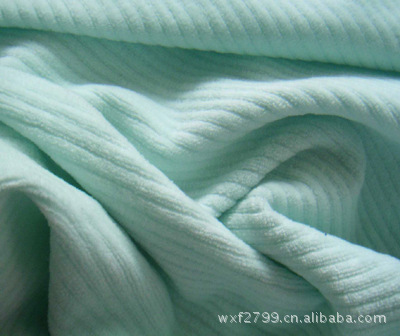 厂家直供全涤纶蒸纱仿棉竖条天鹅绒面料 品质与视觉的双重盛宴