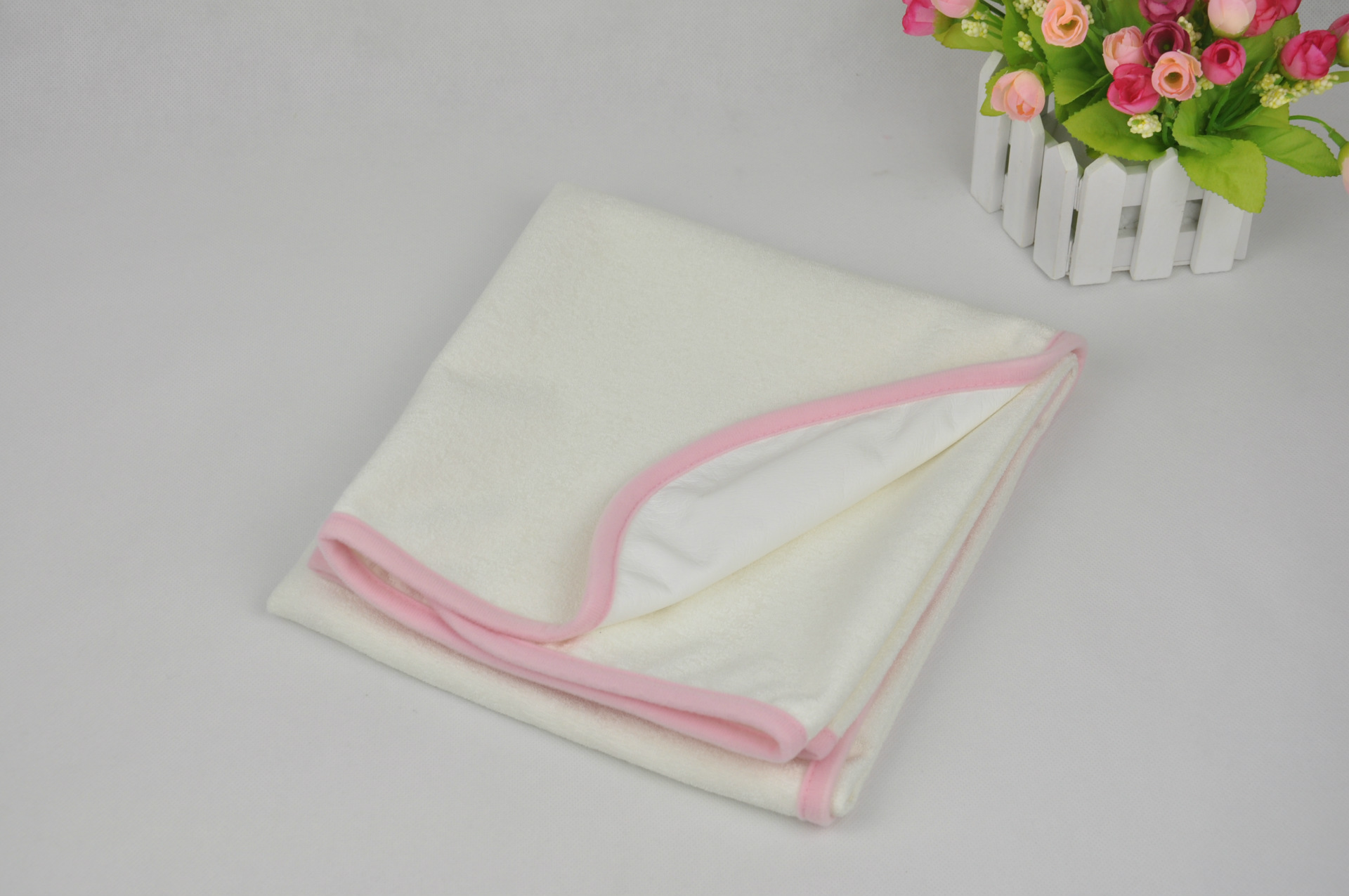 厂家直销竹纤维隔尿垫 优质母婴用品批发首选